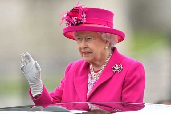 ملکه الیزابت دوم پیرترین رهبر جهان